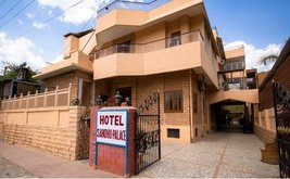 Hotel Sandhu Palace